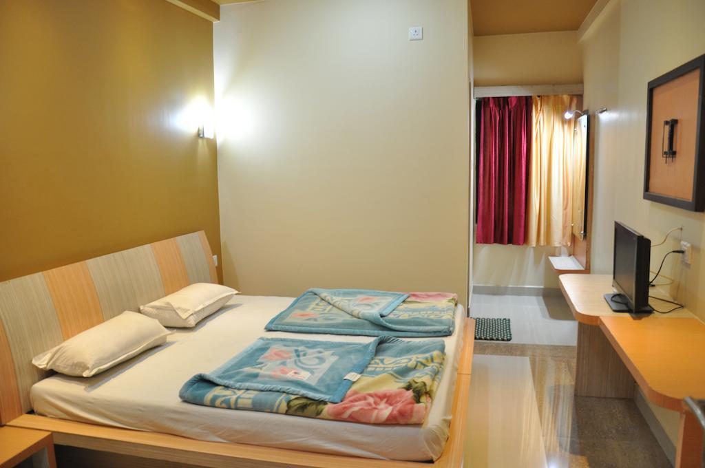 Hotel Ganesh Oasis Mount Abu Exterior foto